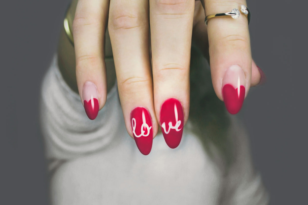 Glo On Green: Elevate Your Nail Art with Gotti Nails #55G Gel Color Gel Polish Nail Polish