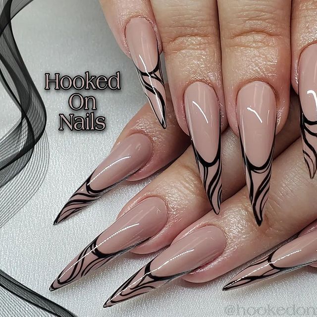 #02L Gotti Nail Lacquer - Back To Black