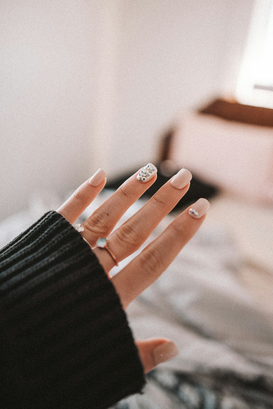 Achieve Stunning Nail Art with #6 Cat Eye Sand Cateye Gel Polish Nail Polish