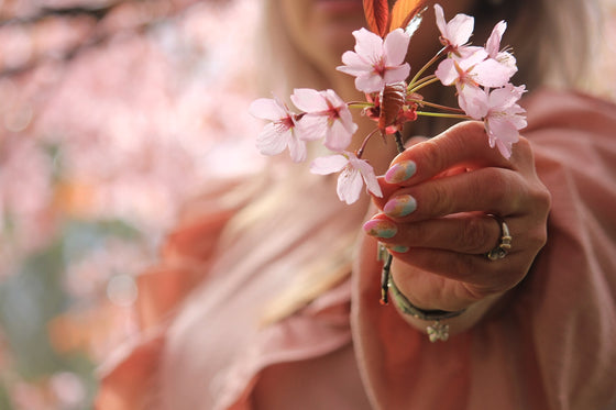 His Favorite Peach: Elevate Your Nail Art with Gotti #61G Gel Color Using Vibrant Gel Polish Nail Polish